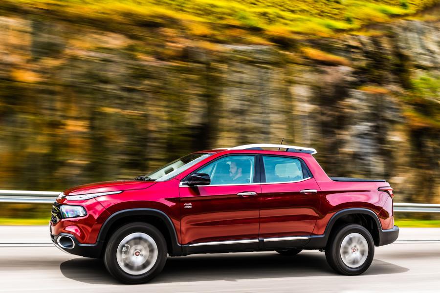  Fiat Toro Volcano (226) 2016 года  (фото 38 из 40)